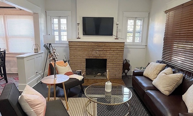Wichita Casa | Centrally Located Downtown Cottage - Sleeps 4