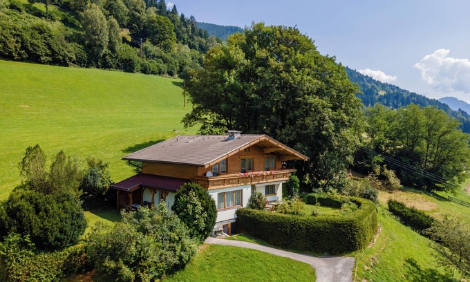 Furth Chalet De Esquí | Centrally located fantastic group apartment