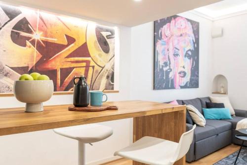 Toolo Apartamento | Centrally Located for Up to 4