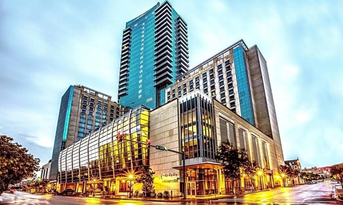 Downtown Fort Worth Apartamento | Centrally located in downtown Fort Worth, Texas, this hotel offers sophisticated style .