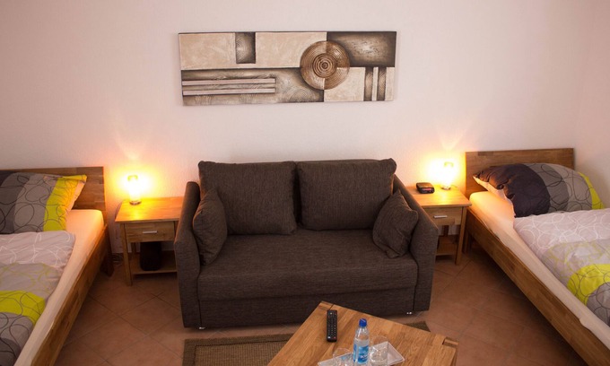 Celle Casa | Situado en el centro moderno apartamento con terraza