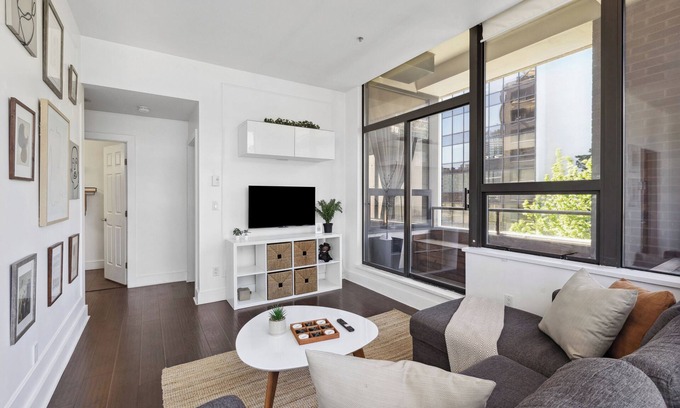 Downtown Vancouver Apartamento | Centrally located stylish apartment in Downtown Vancouver!