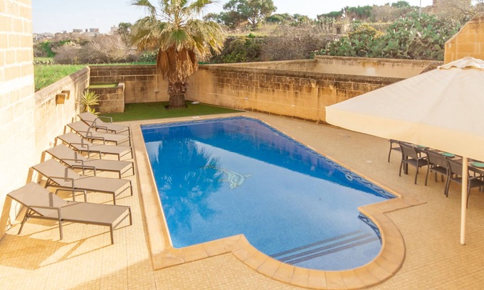 Kercem Casa | Centre Island Gozitan Farmhouse & Pool, Kercem Gozo, Malta
