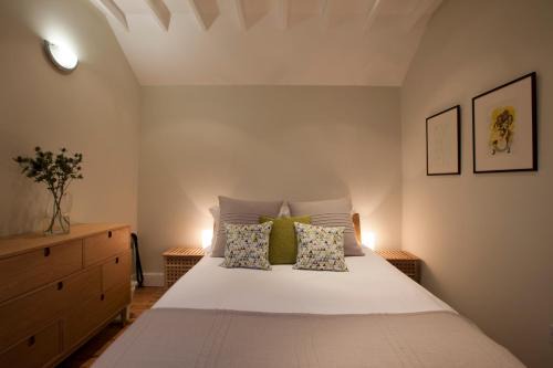 Pewsey Casa | Centre village 2 bedroom cottage - The Byre