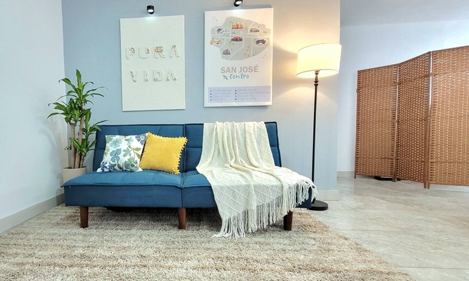 Barrio Chino Apartamento | Centric Historical Site: Peace Park, Greenway, Near Lake