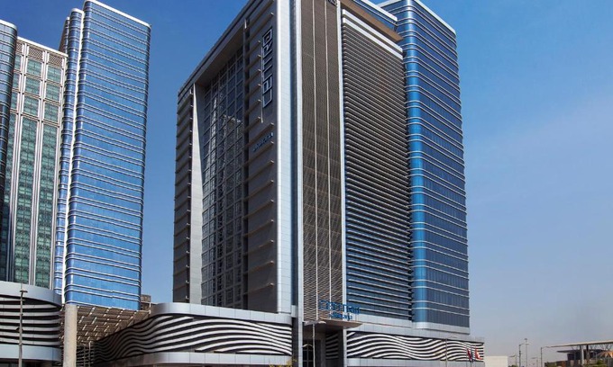 Capital Centre Hotel | Centro Capital Centre By Rotana