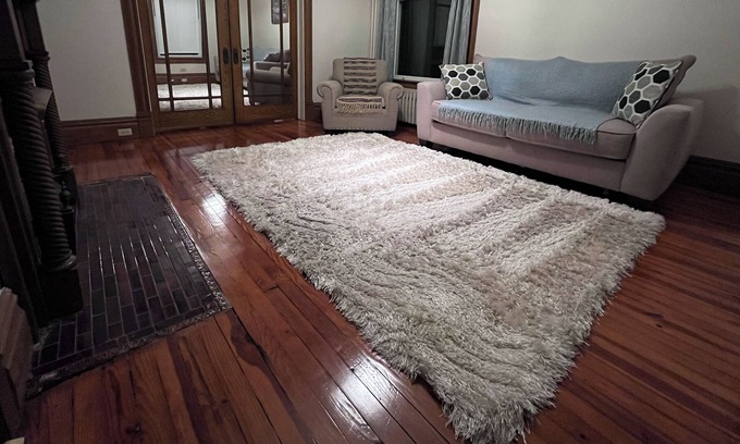 Ligonier Casa | Century old, historic home within walking distance from The Diamond.