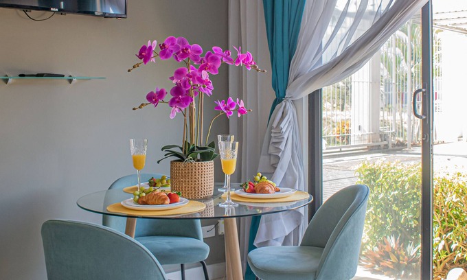 Ciudad Cariari Apartamento | Cerca Aeropuerto-Lux Loft con Patio