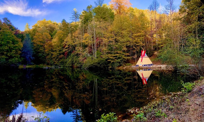 Ferguson Alquiler De RV | Ceremonial Tipi