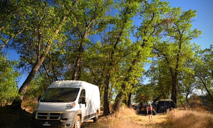 Pinehurst Alquiler De RV | CG37 Campsite / Shower - Kings Canyon & Sequoia NP
