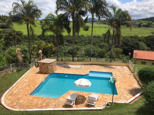 Ouro Fino Casa | Chácara das Palmeiras - Piscina, Churrasqueira e Campo