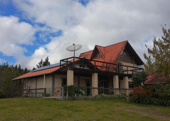 Campo Alegre Casa | CHÁCARA QUEDINHA D'ÁGUA