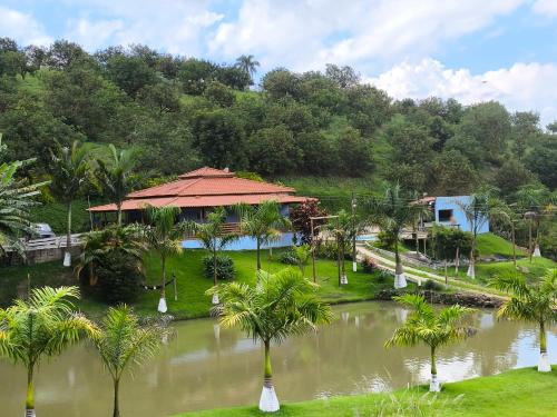 Bueno Brandao Casa | Chácara Sonho Verde