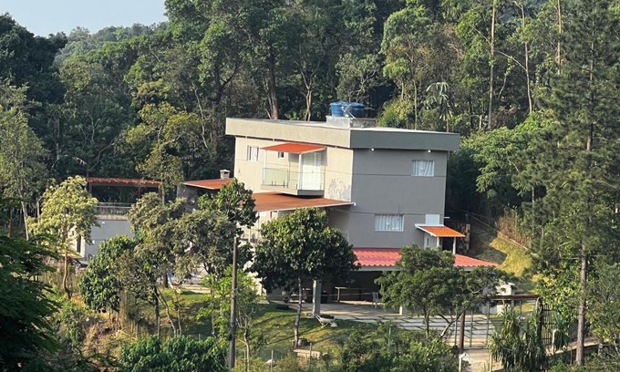 Terra Preta Casa | Chácara vitória&lucca