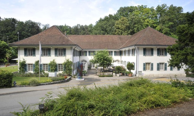 Riedholz Apartamento | Château Attisholz