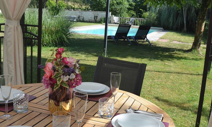 Cusset Casa | Château de Champagnat, pool, park, hot tub, for 10 guests, WiFi, A/C