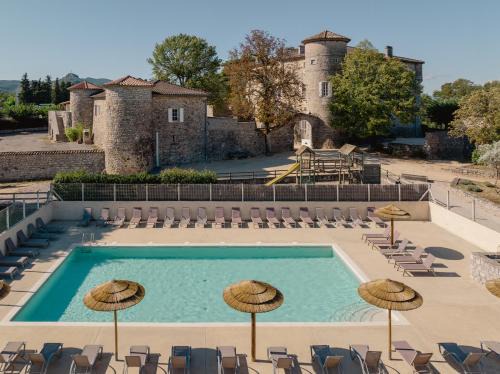 Ruoms Casa | Château De Chaussy