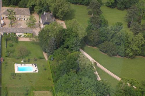 La Chapelle-de-Guinchay Casa | Château de Beauchamp- La chapelle de Guinchay