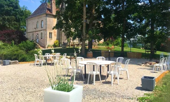 Saint-Forgeot Cama Y Desayuno | Château de Millery, Manius room
