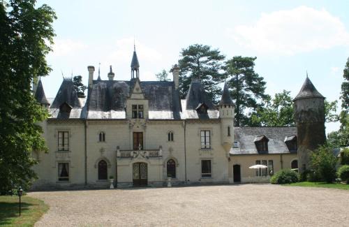 Vivy Cama Y Desayuno | Château de Nazé Vivy-Saumur