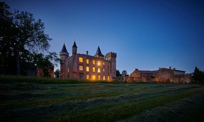 Lagarde Cama Y Desayuno | Château de Sibra