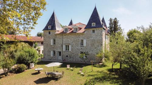 Urcuit Casa | Château de Souhy
