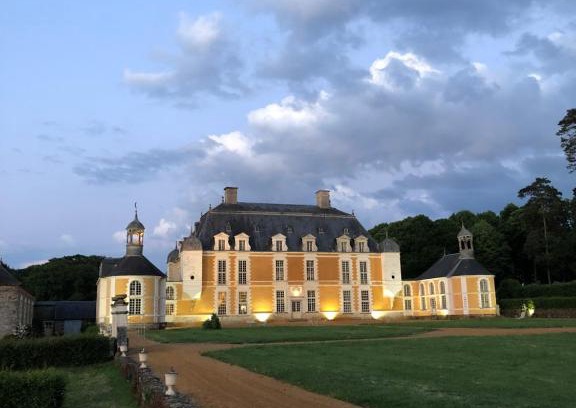 Bourg-des-Comptes Cama Y Desayuno | Château du Boschet chambre Pierre de Lescouet