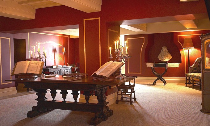 Saint-Laurent-de-Medoc Cama Y Desayuno | Château La Tour Carnet - B.Magrez Luxury Wine Experience