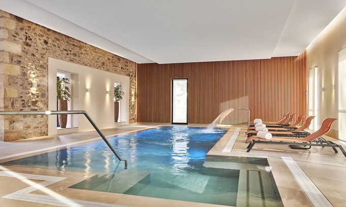Montlucon Hotel | Château Saint-Jean