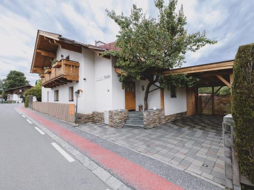 Bruck an der Grossglocknerstrasse Chalet De Esquí | Chalet Naila by we rent