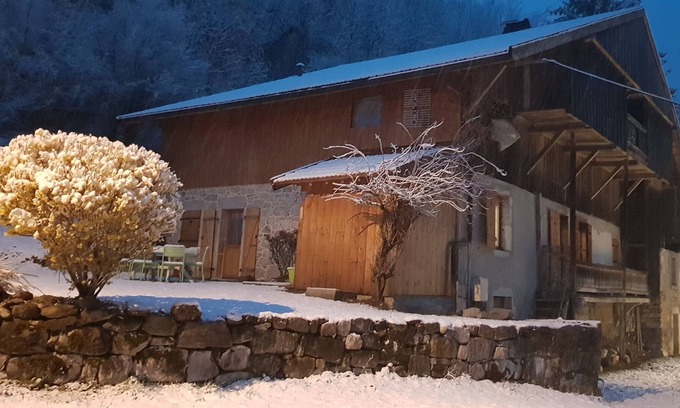 Le Petit-Bornand-les-Glieres Chalet De Esquí | chalet for 2/8 people 10 minutes from the Grand Bornand 15 minutes from the Glusaz