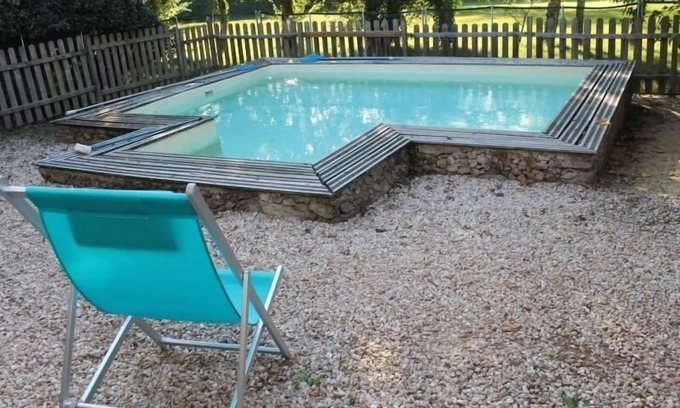Saint-Christophe-du-Ligneron Cabaña | Casa renovada con jardín privado, piscina y bicicletas en Saint-Christophe-du-Ligneron