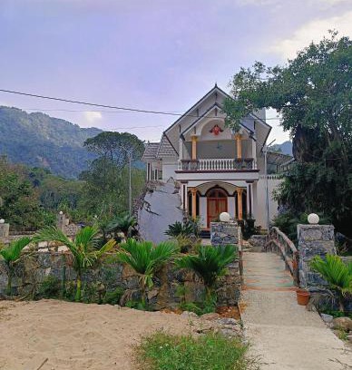 Ha Giang Casa | CH Homestays & Tour Motorbikes