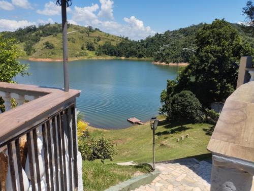 Igarata Casa | Chacara Igarata pe na Agua