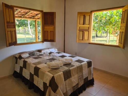 Caravelas Casa | Chalé Amarelo, conforto e muita natureza - Mar Doce!