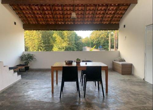 Itanhaem Casa | Chalé com Varanda Grande e Terraço Vista Mar