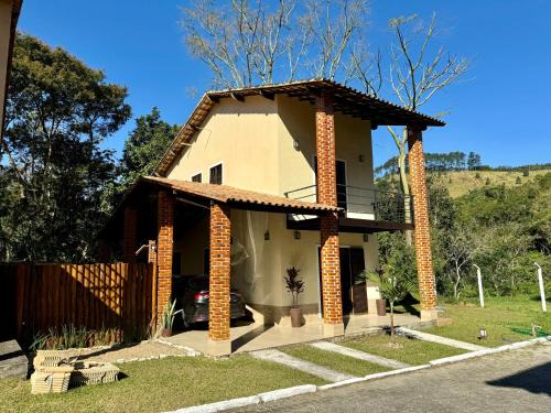 Nucleo Maua Chalet De Esquí | Chalé do Parque á 10 min de Penedo 3 min no Parque