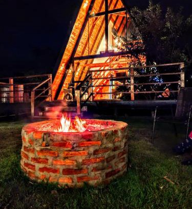 Alexania Chalet De Esquí | Chalé Recanto - ofurô, banheira, vista, cachoeira e lago