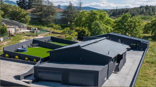 Chaves Chalet De Esquí | Chalés Avelino Carolino l
