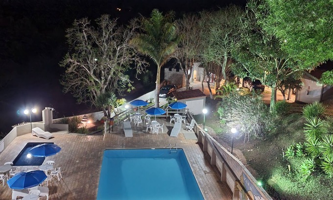 Serra Negra Hotel | Chalés Vila da Serra
