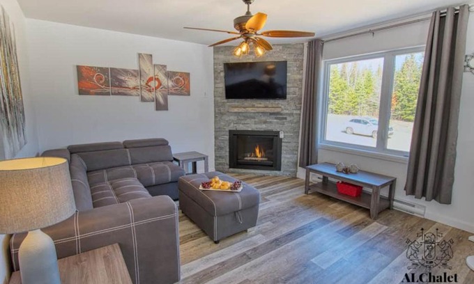 Petite-Riviere-Saint-Francois Chalet De Esquí | Chalet du Boisée- Versant Est et Spa