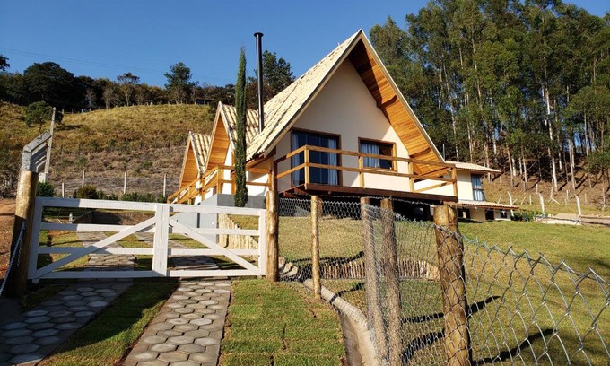 Sao Bento do Sapucai Chalet De Esquí | Chale Vale Encantado