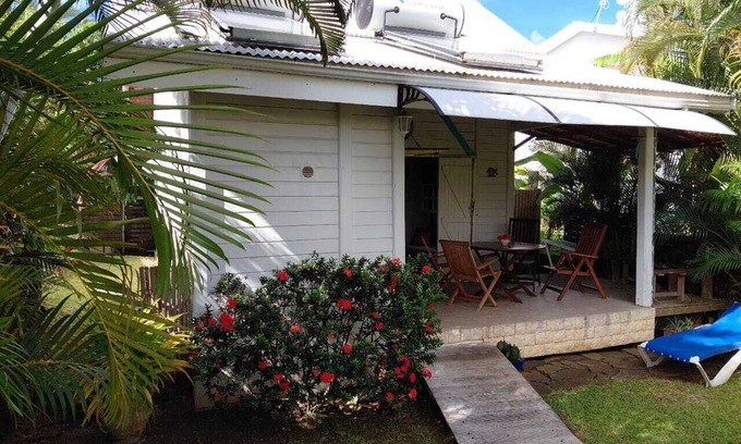 Sainte-Anne Chalet De Esquí | Chalen-charmante Villa Créole aux Portes du Grand Sud de la Martinique