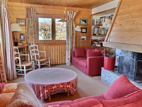 Peisey-Nancroix Chalet De Esquí | Chalet 10 pers au calme à 1 km de la station, 5 pièces avec WiFi et parking - FR-1-411-683