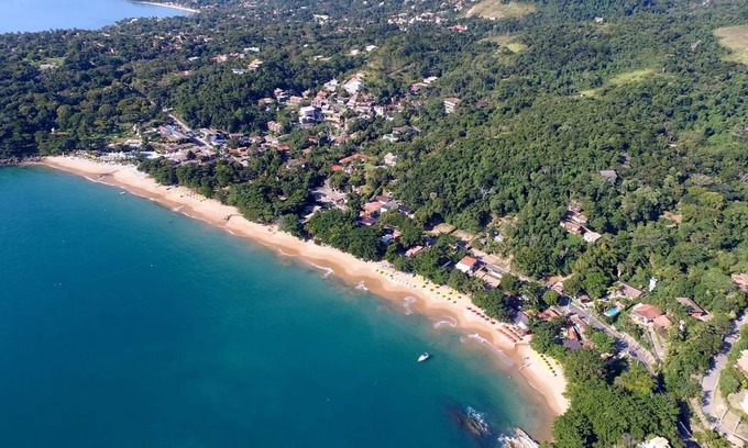 Veloso Casa | Chalet de 2 a 80 mt. de la playa del Curral en Ilhabela. ¡Vista magnífica del mar !!