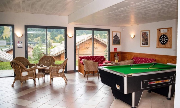 Saint-Etienne-en-Devoluy Chalet De Esquí | Chalet, 300m de los comercios, fitness, piscina, terraza, parking, tv, local para esquís, 42m²