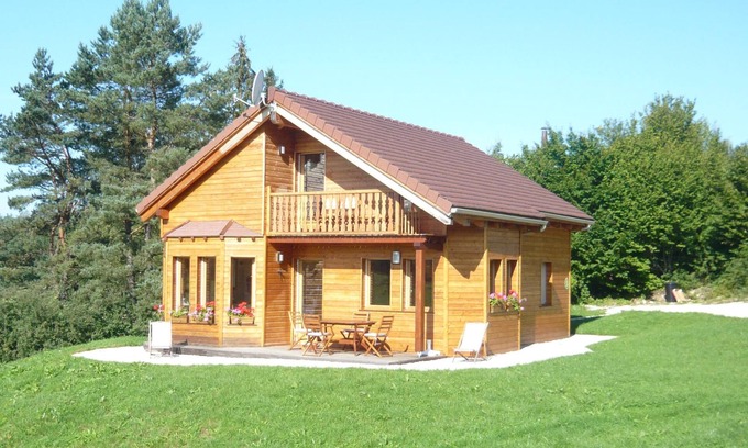 Doucier Chalet De Esquí | Una casa de campo para relajarse en el corazón de la Tierra de lagos y montañas Jura