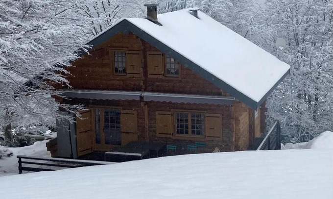 Boutx Chalet De Esquí | CHALET 6 PERSONNES SUR PISTE