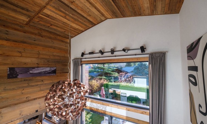 Les Tines Chalet De Esquí | Chalet 8 Etoiles newly constructed with spectacular views of Mt Blanc