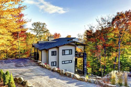 Stoneham Chalet De Esquí | Chalet 9A Chemin Blanc by Les Chalets Alpins